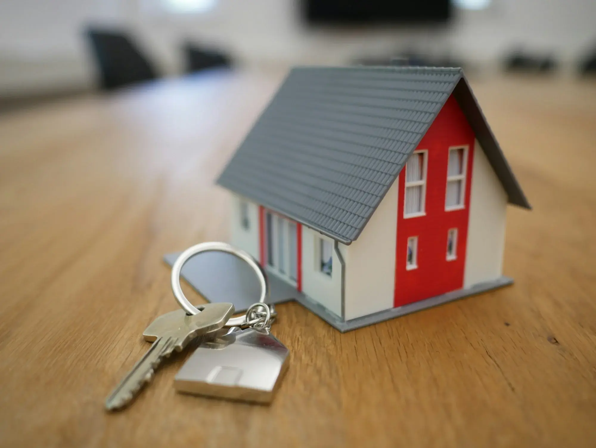 CRM for Estate Agents UK: Keeping Applicants, Vendors and Viewings on Track